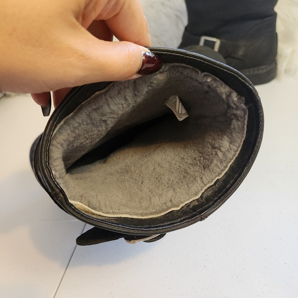 Ugg Mens Rockville Black Leather Shearling Wool Lined Moto Boots Size 11 Buckles - Picture 5 of 10